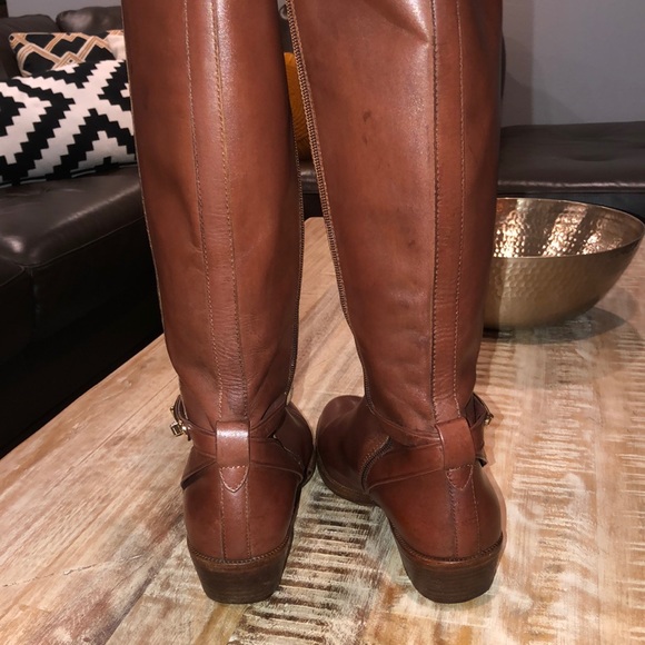 caroline swagger boot